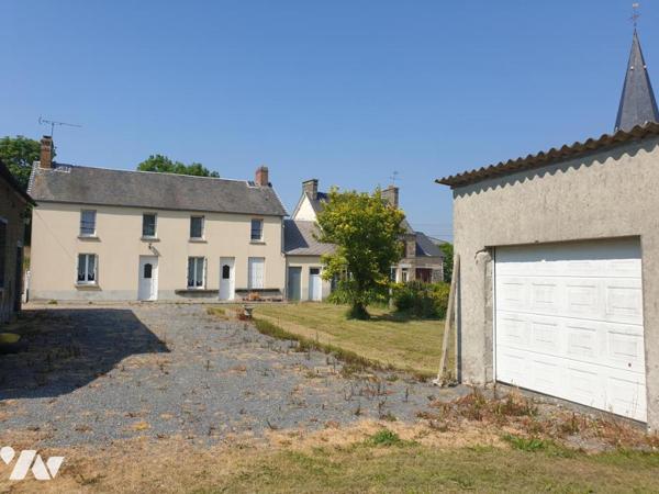 Maison en pierre avec dépendances