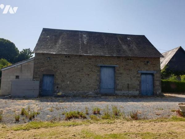Maison en pierre avec dépendances
