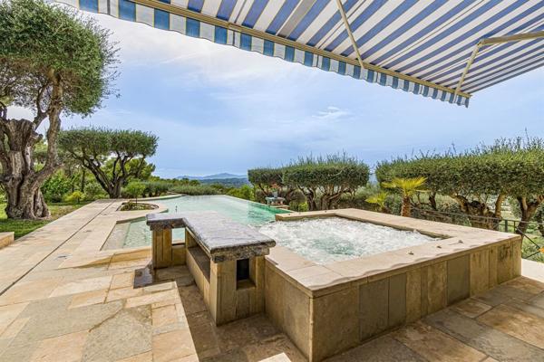 Vente Villa de luxe Grasse 10 Pièces 430 m²