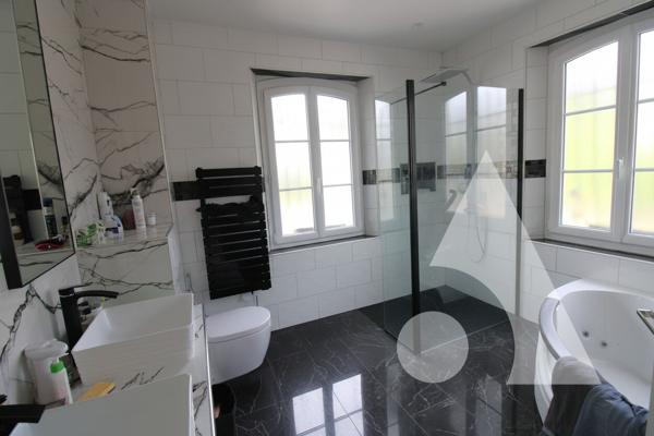 Maison 6 pièces 156 m2
