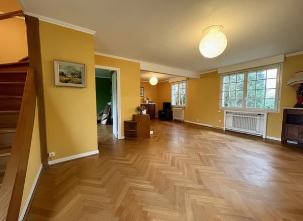 Maison Chatenay Malabry 7 pièce(s) 154 m2