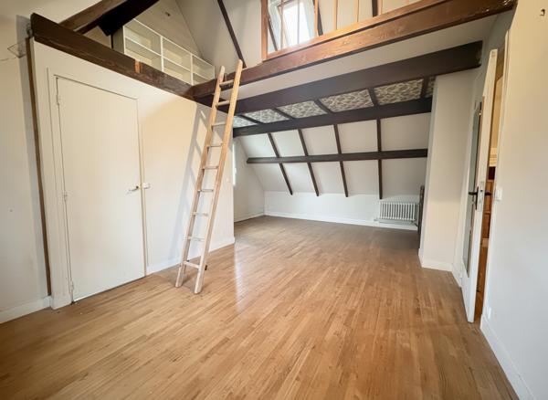 Maison Chatenay Malabry 7 pièce(s) 154 m2