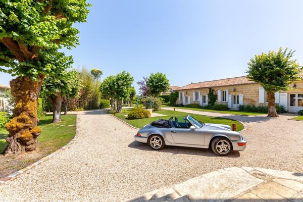 Vente Château Bordeaux 14 Pièces 550 m²