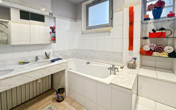 Appartement à vendre    4 pièces • 113,15 m2 Valence