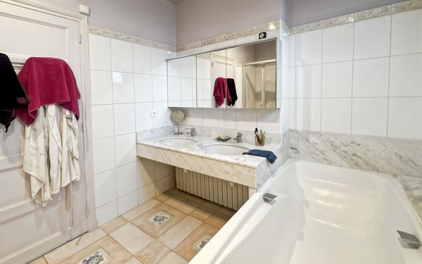 Appartement à vendre    4 pièces • 113,15 m2 Valence