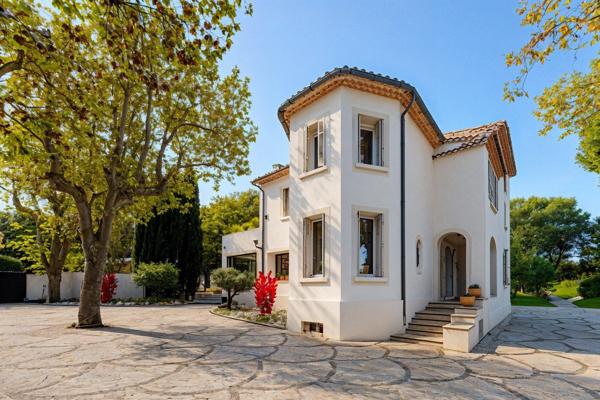 Vente Maison de luxe Marseille 8 6 Pièces 310 m²