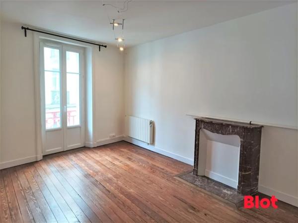 Appartement 4 pièce(s)