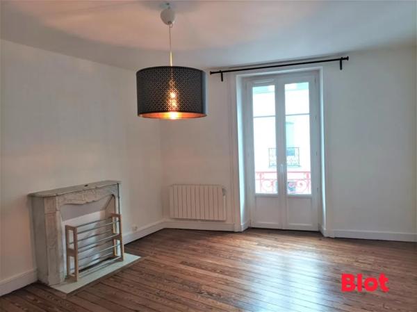 Appartement 4 pièce(s)