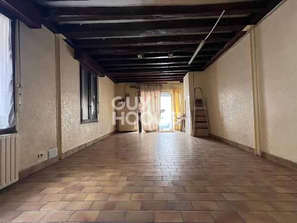 Espace commercial et habitation