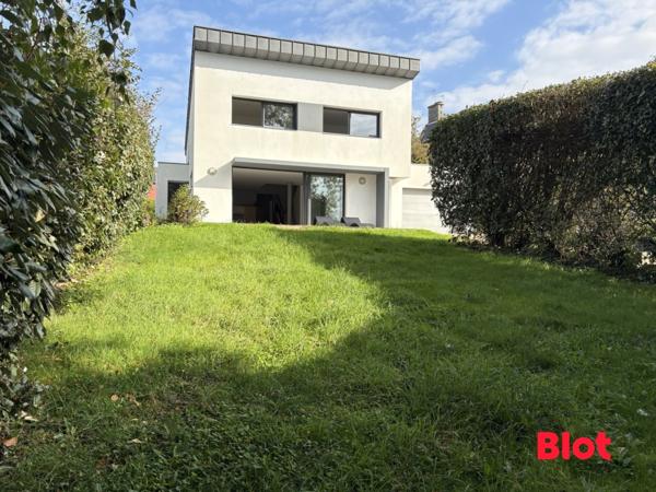 Maison 6 pièce(s)