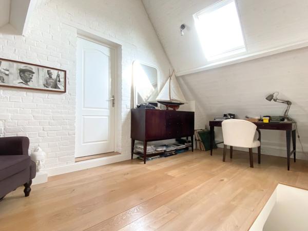 Vente Maison de luxe Croix 8 Pièces 230 m²