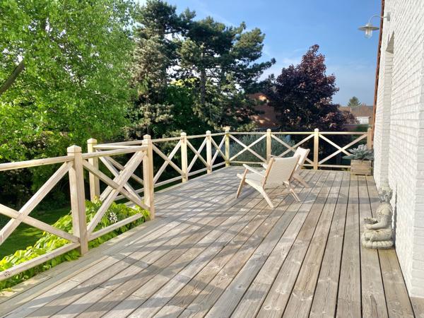 Vente Maison de luxe Croix 8 Pièces 230 m²