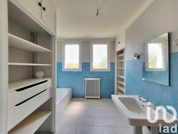 Maison à vendre 7 pièces 181 m² Bonneuil-Matours