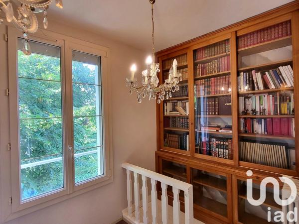 Maison à vendre 7 pièces 181 m² Bonneuil-Matours