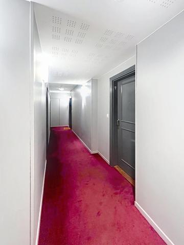 2P en dernier étage avec parking et terrasse dans une résidence de 2014