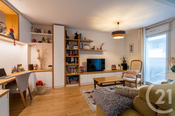 Appartement F4 à vendre  4 pièces - 79,56 m2 CHAMPS SUR MARNE - 77