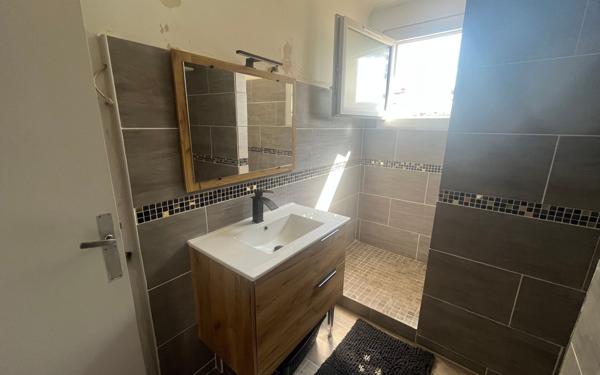 Appartement à louer    3 pièces • 61 m2 Perpignan