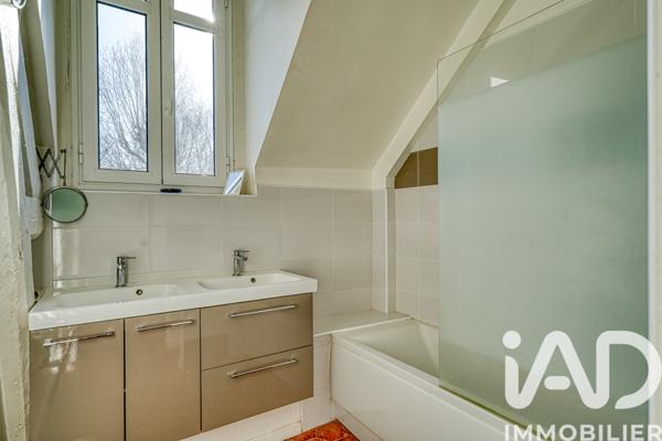 Maison à vendre 8 pièces 255 m² Hardricourt