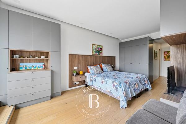 Paris 16ème, Appartement 1 Chambre -  87 m² à vendre