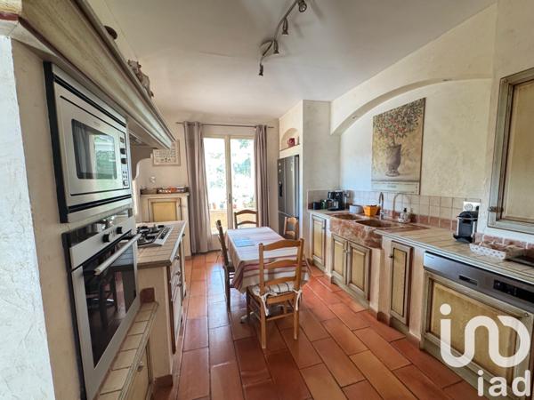 Maison à vendre 6 pièces 117 m² Sérignan-du-Comtat