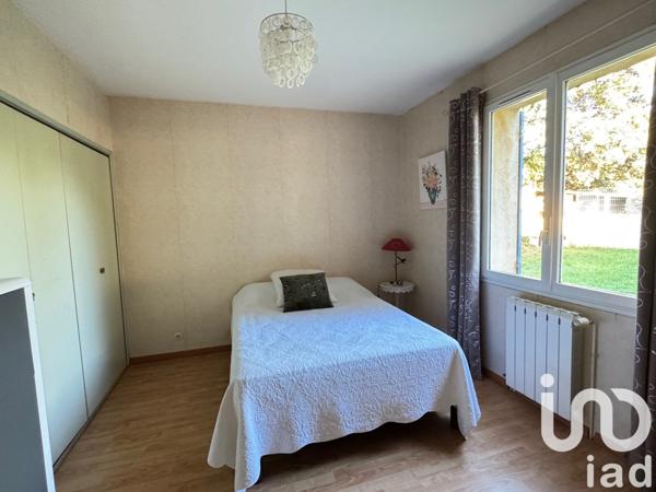 Maison à vendre 6 pièces 117 m² Sérignan-du-Comtat