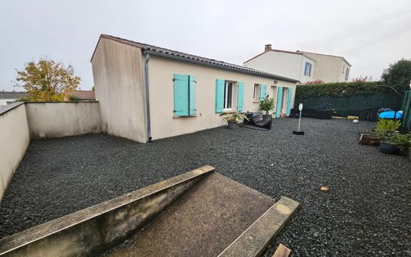 Maison à louer    4 pièces • 92,50 m2 Nieul-lès-Saintes