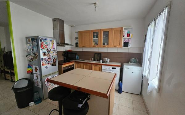 Maison à louer    4 pièces • 92,50 m2 Nieul-lès-Saintes