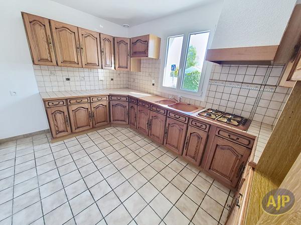 Maison à louer Pont Saint Martin : 4 pièces, 88m² avec 3 chambre(s) à 947€ - AJP Immobilier Rezé
