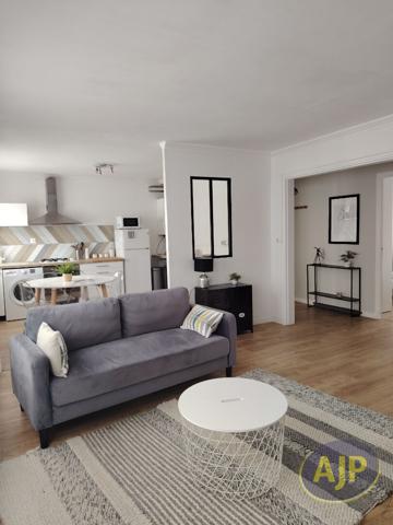 Appartement à louer Saint Brieuc : 3 pièces, 62m² avec 2 chambre(s) à 690€ - AJP Immobilier Nantes Ouest
