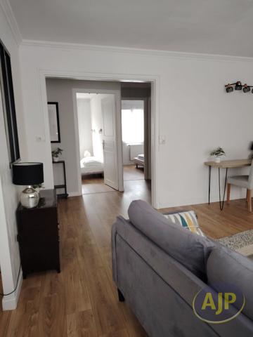 Appartement à louer Saint Brieuc : 3 pièces, 62m² avec 2 chambre(s) à 690€ - AJP Immobilier Nantes Ouest