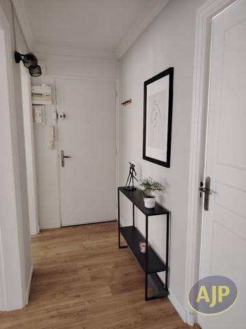Appartement à louer Saint Brieuc : 3 pièces, 62m² avec 2 chambre(s) à 690€ - AJP Immobilier Nantes Ouest