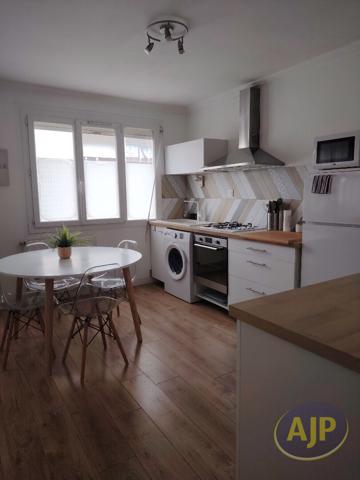 Appartement à louer Saint Brieuc : 3 pièces, 62m² avec 2 chambre(s) à 690€ - AJP Immobilier Nantes Ouest