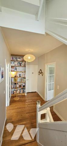 Maison bourgeaoise en pierres rénovée - 5 chambres - sous sol