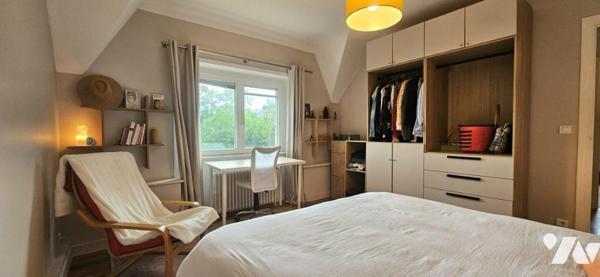 Maison bourgeaoise en pierres rénovée - 5 chambres - sous sol