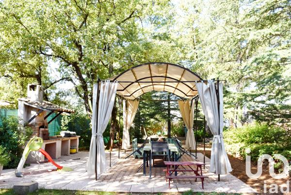 Maison à vendre 5 pièces 120 m² Saint-Maximin-la-Sainte-Baume