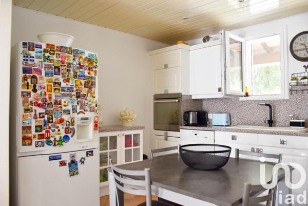 Maison à vendre 5 pièces 120 m² Saint-Maximin-la-Sainte-Baume