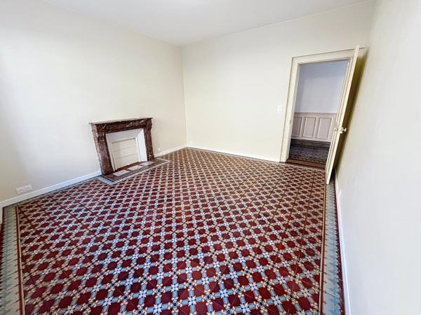 Location                                                      Maison
                        
                     5 pièces                      112 m2                     à Bruyères-Et-Montbérault