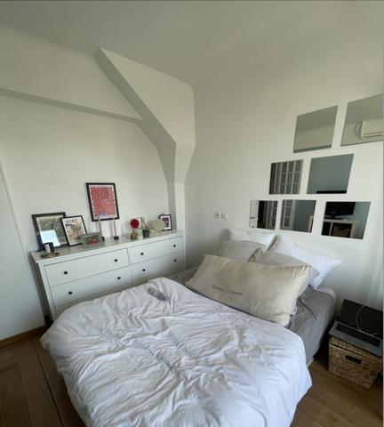 Paris (75018) Studio sur panoramique Butte Montmartre/Palais Justice Porte Clichy !