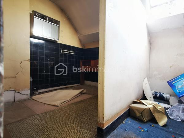 Immeuble commercial de 149 m²