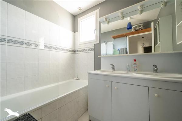 Maison à vendre |  Saint-Pierre-d'Oléron |  4 pièces | 82 m²