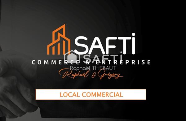 Murs commerciaux 76 m² – Centre historique Fréjus