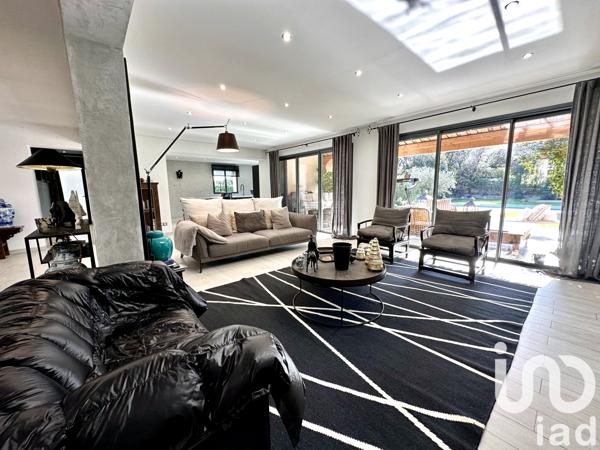 Maison à vendre 8 pièces 283 m² Le Plan-de-la-Tour