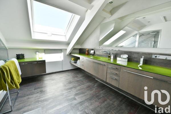 Maison à vendre 7 pièces 265 m² Oyonnax