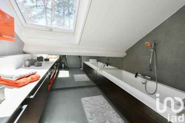 Maison à vendre 7 pièces 265 m² Oyonnax