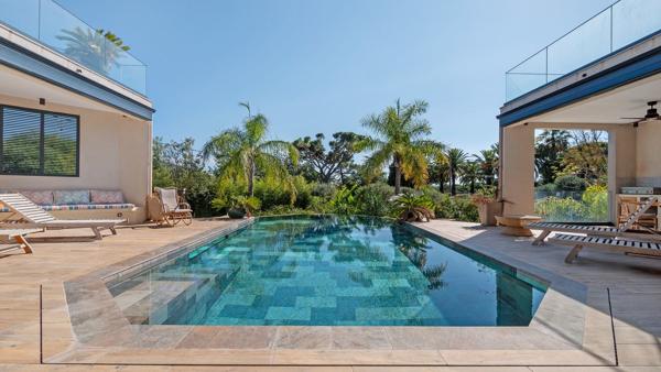 Vente Villa de luxe Sainte-Maxime 10 Pièces 440 m²