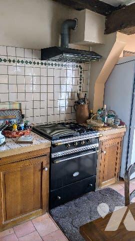 A LANGEAIS - SECTEUR LA ROUCHOUSE - UNE MAISON TRADITIONNELLE DE PLAIN PIED