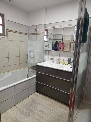 Maison de Plain-pied - 90 m² - au calme