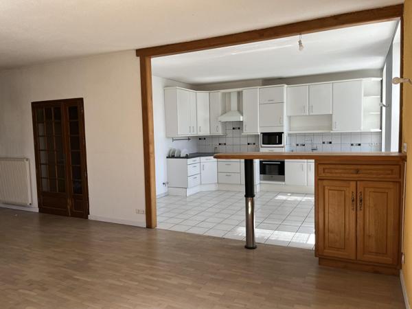 Vente / Appartement T6