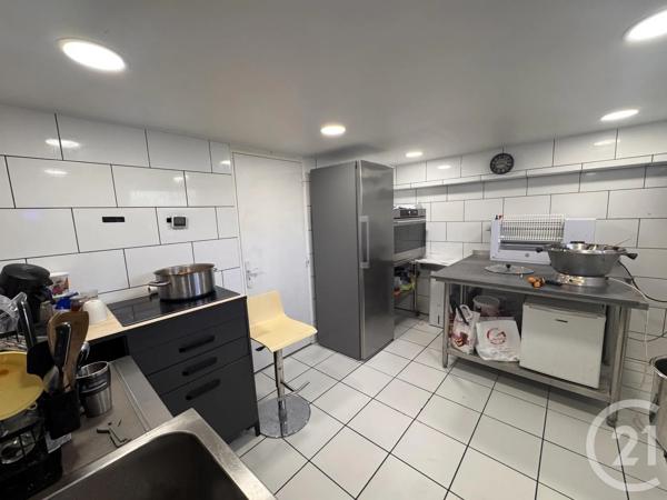 Maison à vendre  5 pièces - 131,35 m 2   SEZANNE  - 51