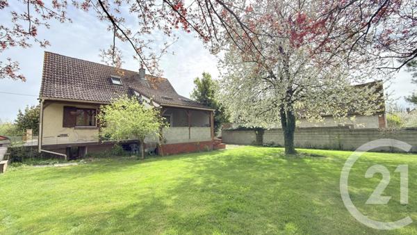 Maison à vendre  5 pièces - 131,35 m 2   SEZANNE  - 51